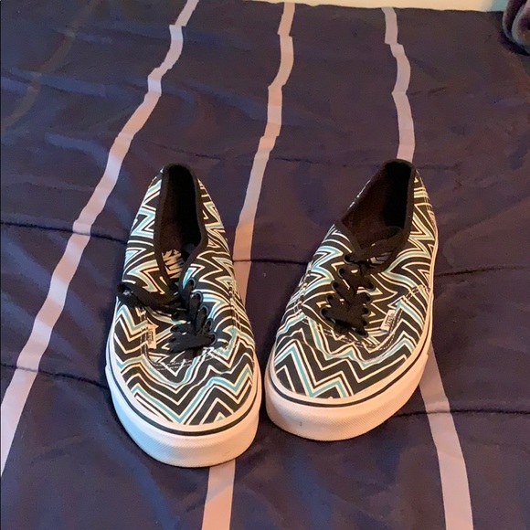 Patterned Vans - Picture 1 of 4